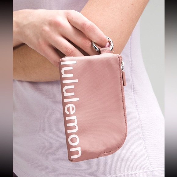 LULULEMON CARD POUCH - Picture 2 of 9